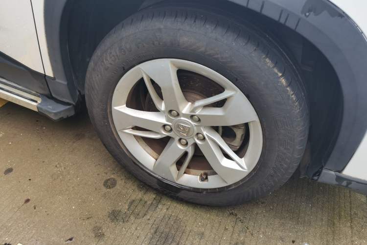 Used Baojun 530 2019 1.5T CVT Luxury Model China V Right Front Wheel Hub