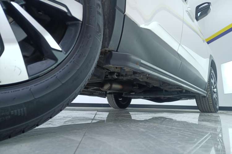 Used Baojun 530 2019 1.5T CVT Prestige Version National V Right Side Sill