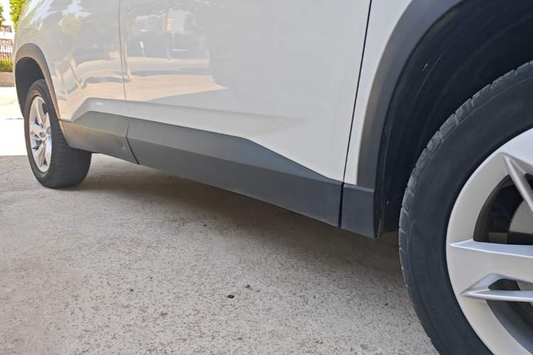 Used Baojun 530 2019 1.5T CVT Elite Version China V Right Side Sill