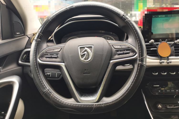 Used Baojun 530 2019 1.5T CVT Luxury Model China V Steering Wheel