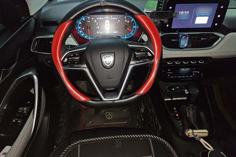 Used Baojun 530 2019 1.5T CVT Prestige Version National V Steering Wheel
