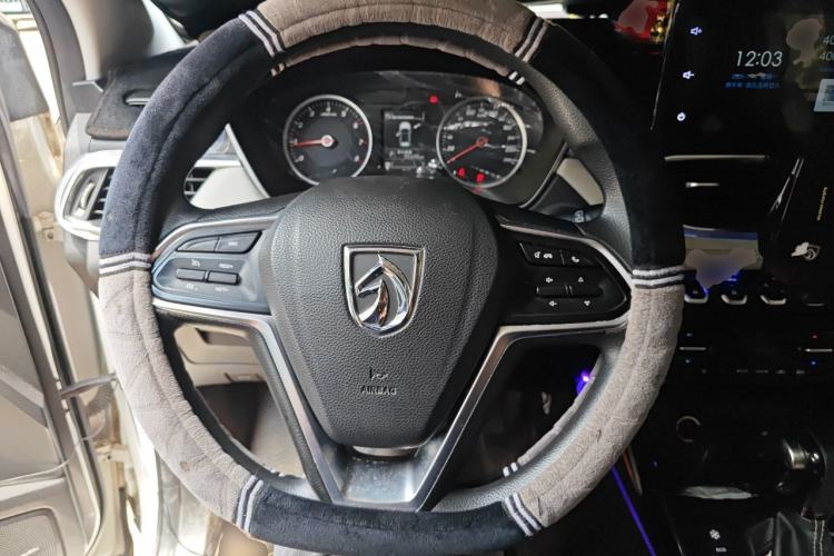 Used Baojun 530 2019 1.5T CVT Luxury 7-seater China VI Steering Wheel
