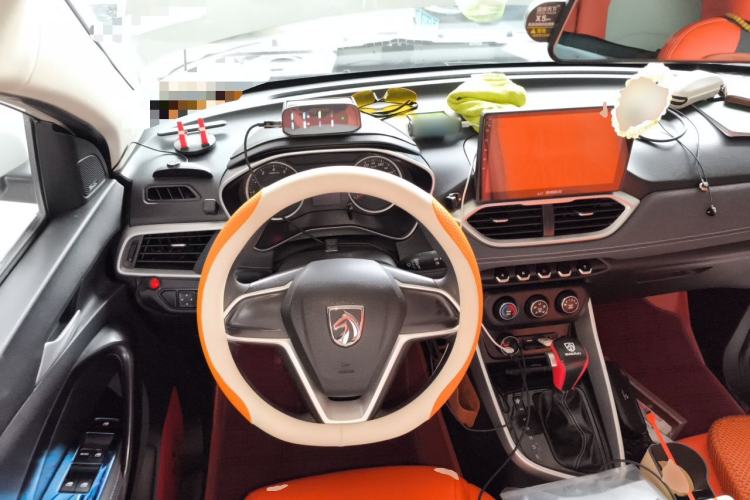 Used Baojun 530 2019 1.5T CVT Elite Version China V Steering Wheel
