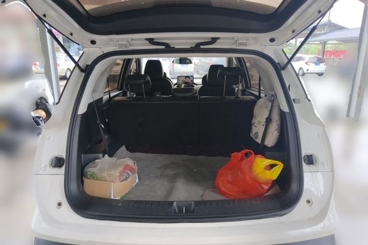 Used Baojun 530 2019 1.5T CVT Luxury 7-seater China VI Trunk