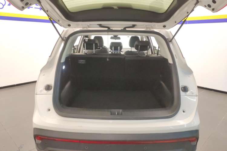 Used Baojun 530 2019 1.5T CVT Prestige Version National V Trunk