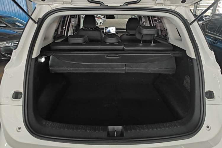 Used Baojun 530 2019 1.5T CVT Luxury Model China V Trunk