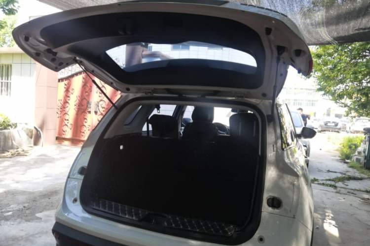 Used Baojun 530 2019 1.5T CVT Luxury Model China VI Emission Standard Trunk