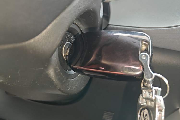 Used Baojun 530 2019 1.5T CVT Elite Version China V Vehicle Key