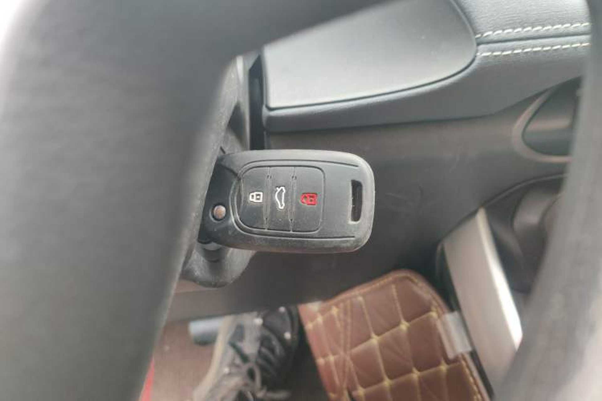 Used Baojun 530 2019 1.5T CVT Elite Model 7 Seats China V Emission Standard Vehicle Key