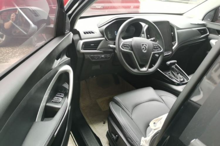 Used Baojun 530 2020 1.5T CVT Prestige Connected Version 7 Seats Driver Seat