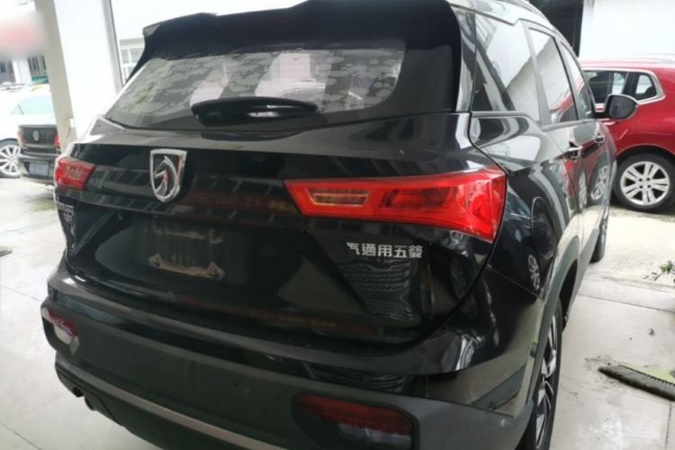 Used Baojun 530 2020 1.5T CVT Prestige Connected Version 7 Seats Rear