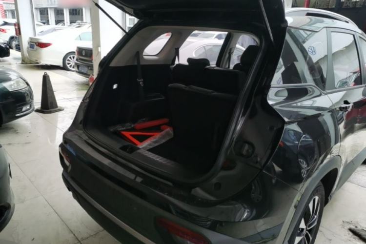 Used Baojun 530 2020 1.5T CVT Prestige Connected Version 7 Seats Trunk