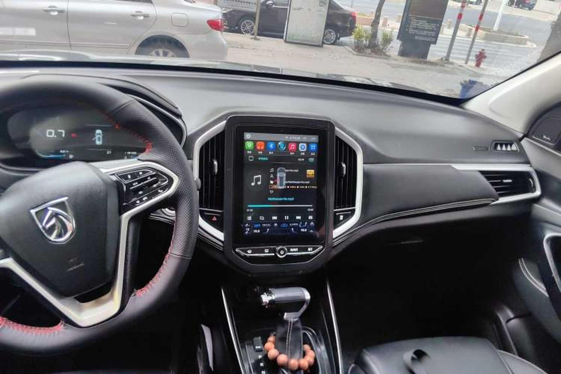 Used Baojun 530 2020 1.5T CVT Prestige Connected Version 7 Seats Audio And AC Panel