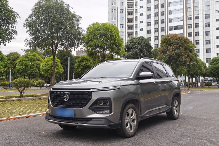 Used Baojun 530 2020 1.5T Manual Comfort Version 5 Seats Exterior 1