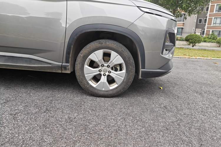 Used Baojun 530 2020 1.5T Manual Comfort Version 5 Seats Exterior 11