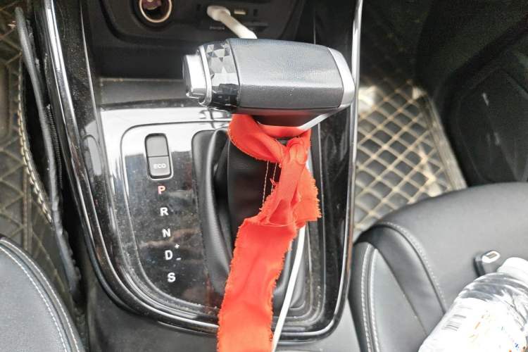 Used Baojun 530 2020 1.5T CVT Luxury Connected Version 5 Seats Gear Lever