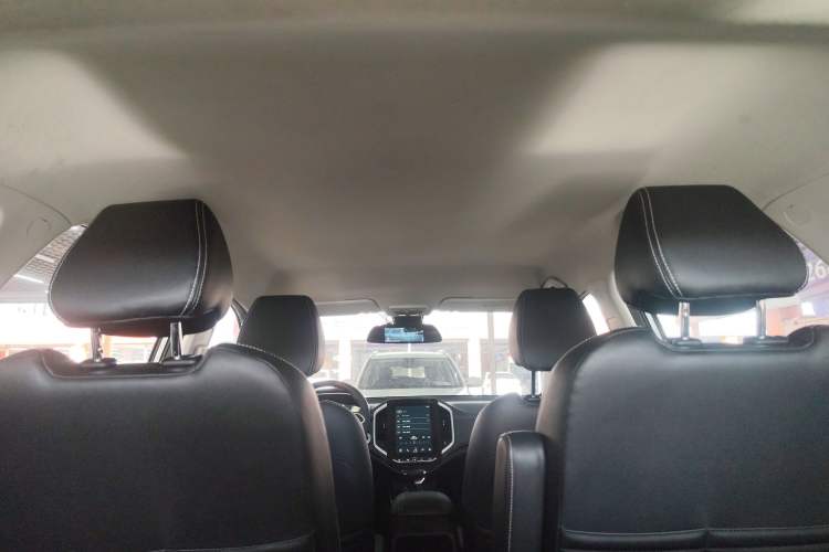 Used Baojun 530 2020 1.5T CVT Luxury Connected Version 6 Seats Headliner