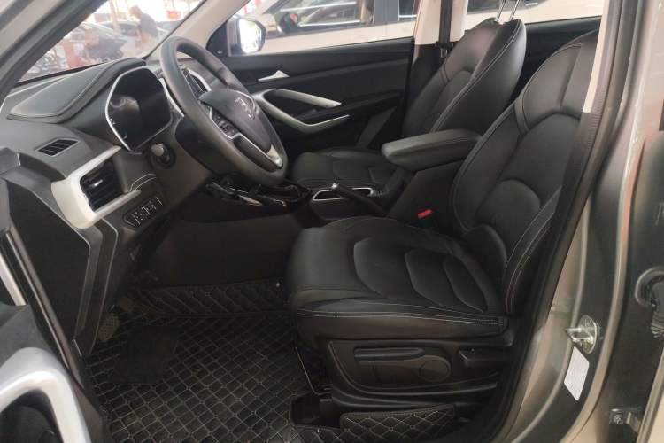 Used Baojun 530 2020 1.5T CVT Luxury Connected Version 6 Seats Left Front Seat
