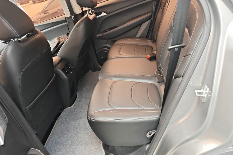 Used Baojun 530 2020 1.5T CVT Prestige Connected Version 5 Seats Left Rear Seat