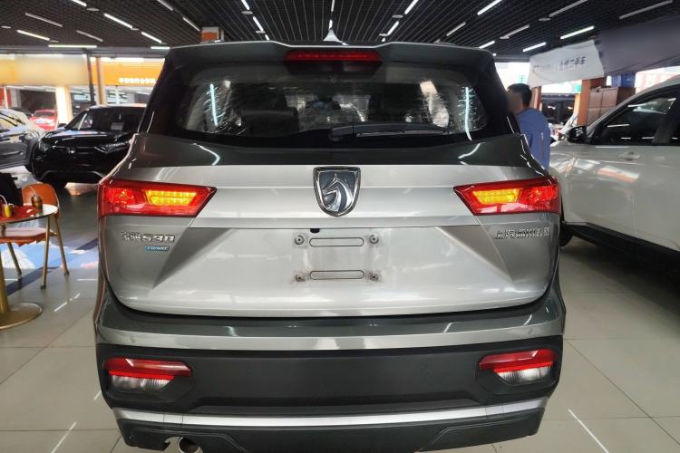 Used Baojun 530 2020 1.5T CVT Luxury Connected Version 6 Seats Rear