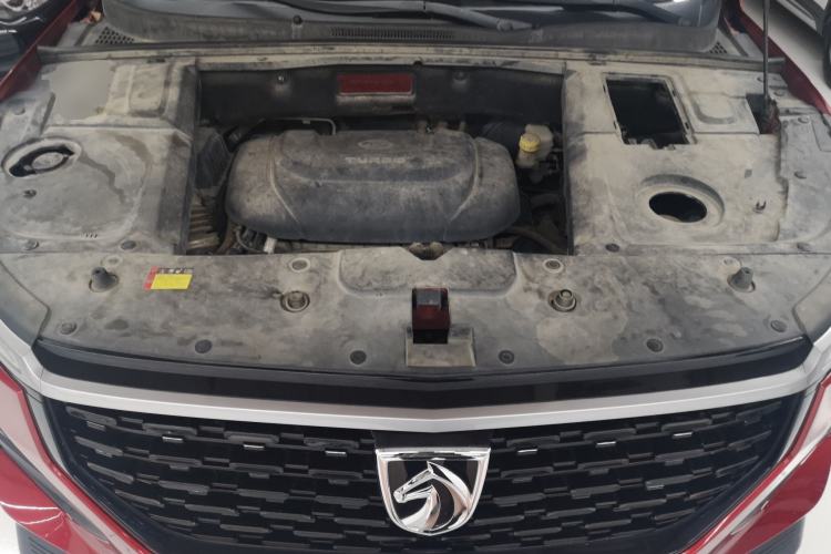 Used Baojun 530 2020 1.5T CVT Prestige Connected Version 7 Seats Engine Bay