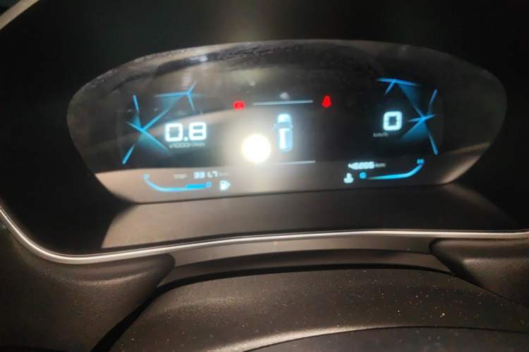 Used Baojun 530 2020 1.5T Manual Luxury Version 7 Seats Instrument Cluster