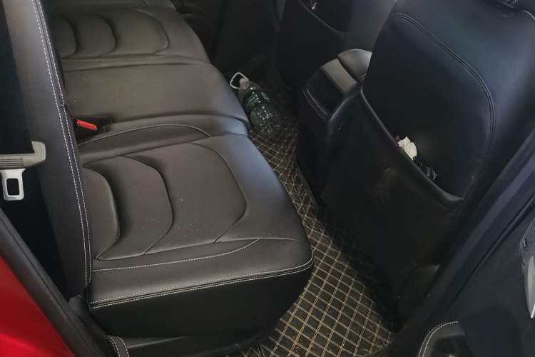 Used Baojun 530 2020 1.5T Manual Luxury Version 7 Seats Interior 3