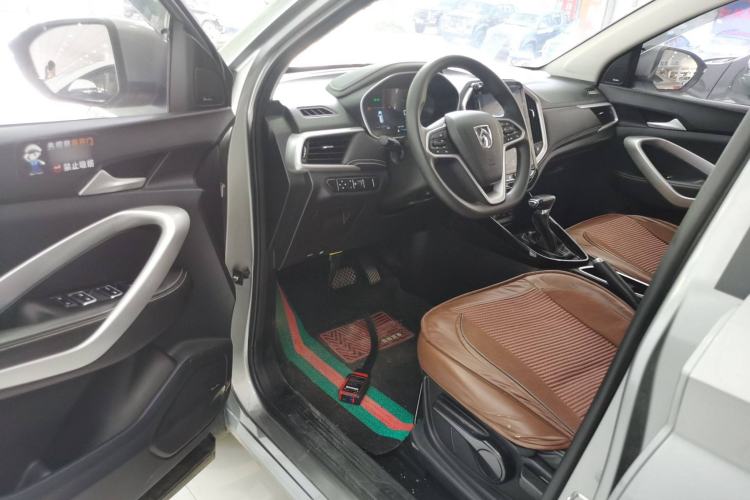 Used Baojun 530 2020 1.5T CVT Luxury Connected Version 5 Seats Driver Seat