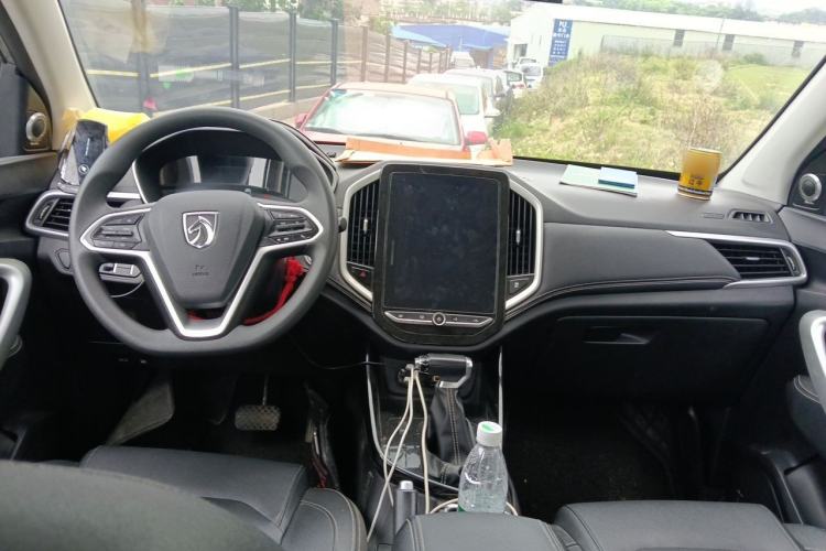 Used Baojun 530 2020 1.5T CVT Luxury Connected Version 6 Seats Headliner