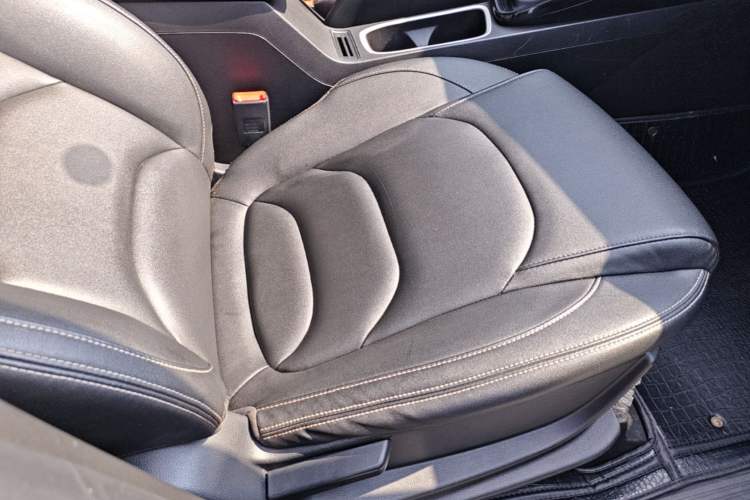 Used Baojun 530 2020 1.5T CVT Luxury Connected Version 5 Seats Right Front Seat