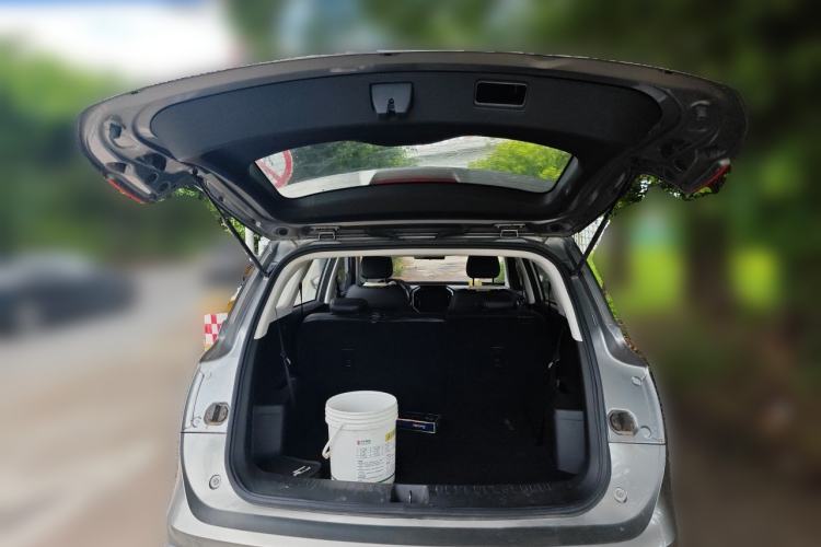 Used Baojun 530 2020 1.5T CVT Luxury Connected Version 7 Seats Trunk