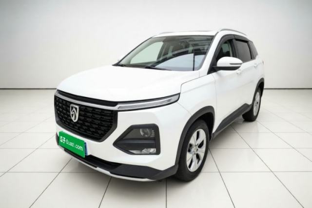 Używany Baojun 530 2020 1.5T CVT Luxury Connected Version 5 Seats
