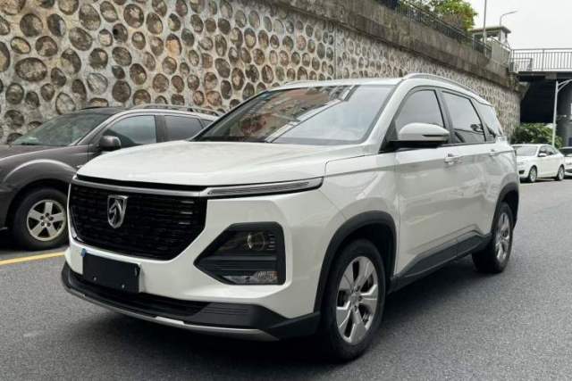 Used Baojun 530 2020 1.5T CVT Luxury Connected Version 5 Seats