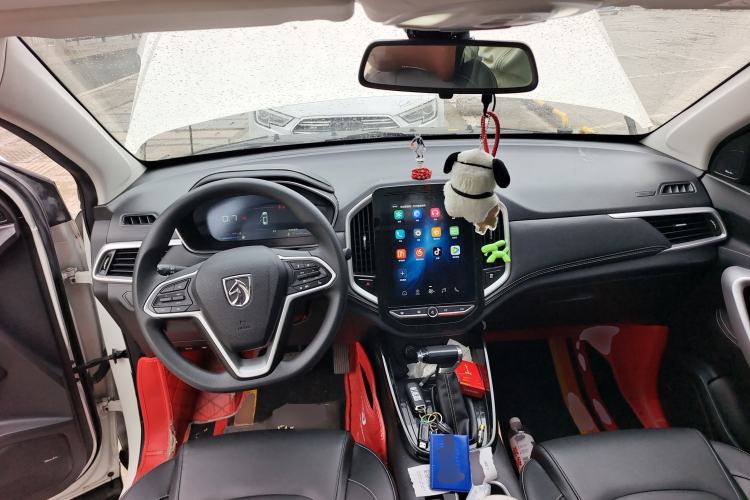 Used Baojun 530 2020 1.5T CVT Prestige Connected Version 5 Seats Center Console