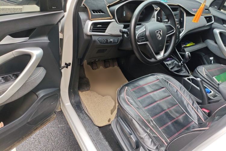 Used Baojun 530 2020 1.5T Manual Comfort Version 5 Seats Driver Seat