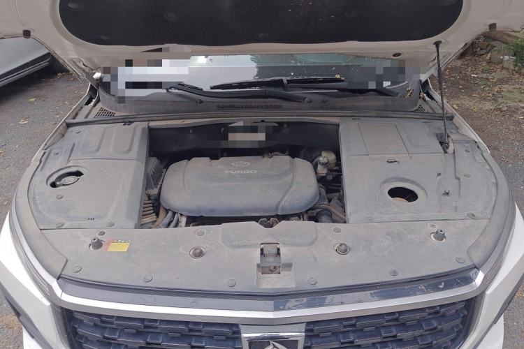 Used Baojun 530 2020 1.5T CVT Prestige Connected Version 6 Seats Engine Bay