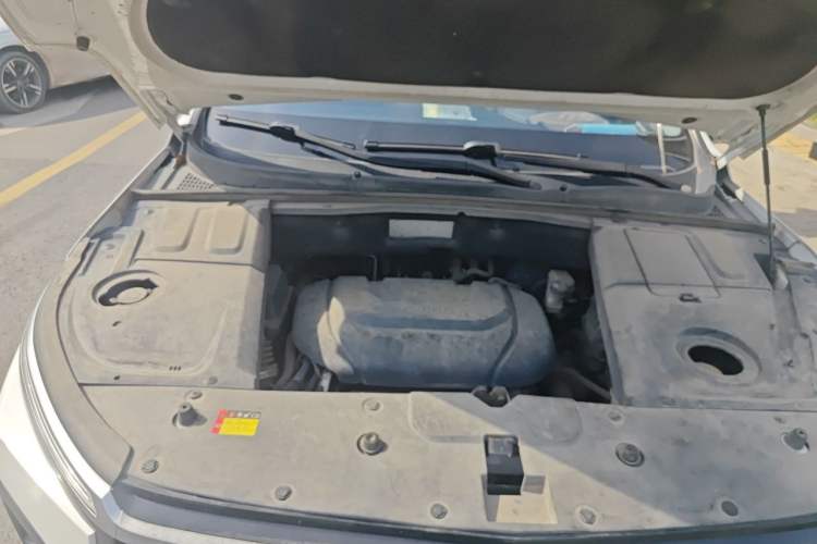 Used Baojun 530 2020 1.5T CVT Prestige Connected Version 7 Seats Engine Bay Right