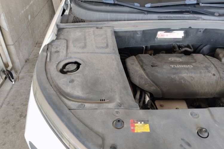 Used Baojun 530 2020 1.5T Manual Comfort Version 5 Seats Engine Bay Right