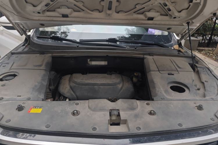 Used Baojun 530 2020 1.5T Manual Comfort Version 5 Seats Engine Bay