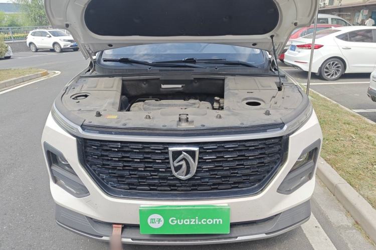Used Baojun 530 2020 1.5T CVT Prestige Connected Version 7 Seats Engine Bay