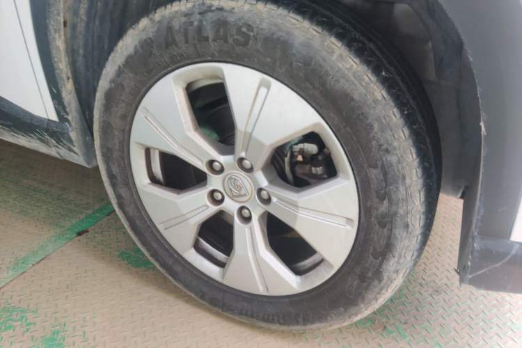 Used Baojun 530 2020 1.5T Manual Luxury Version 5 Seats Exterior 1