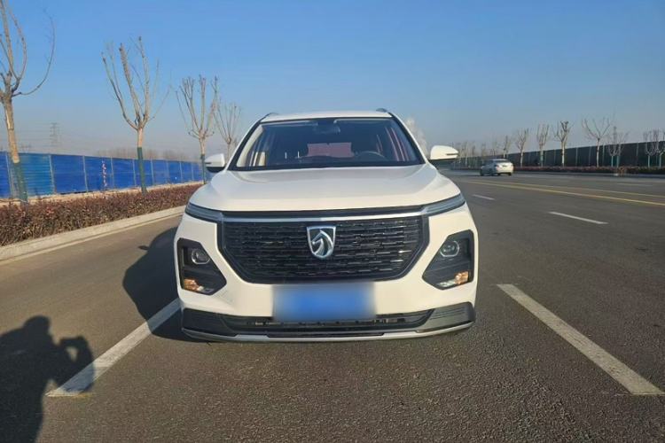 Used Baojun 530 2020 1.5T CVT Luxury Connected Version 5 Seats Exterior 1