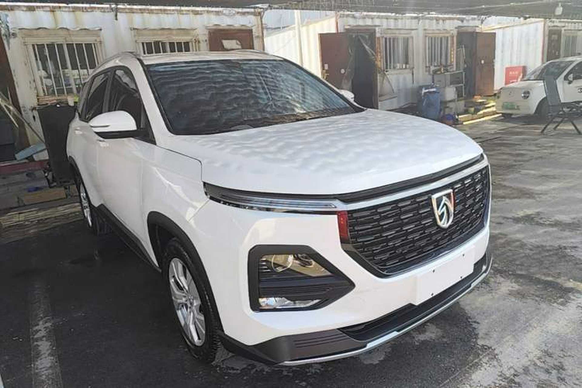 Used Baojun 530 2020 1.5T CVT Luxury Connected Version 7 Seats Exterior 1