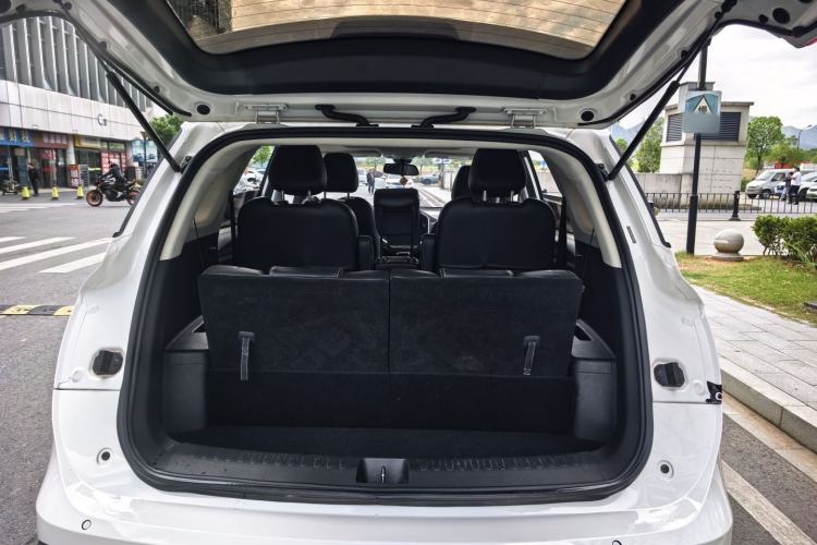 Used Baojun 530 2020 1.5T CVT Prestige Connected Version 6 Seats Exterior 2