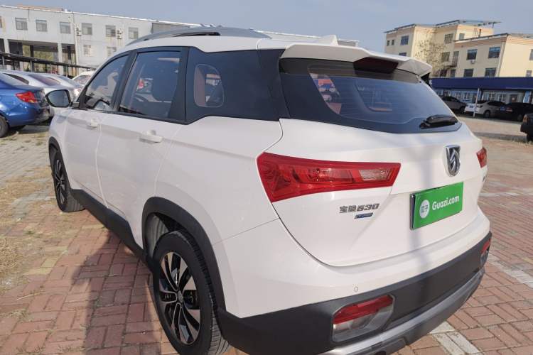 Used Baojun 530 2020 1.5T CVT Prestige Connected Version 7 Seats Exterior 2