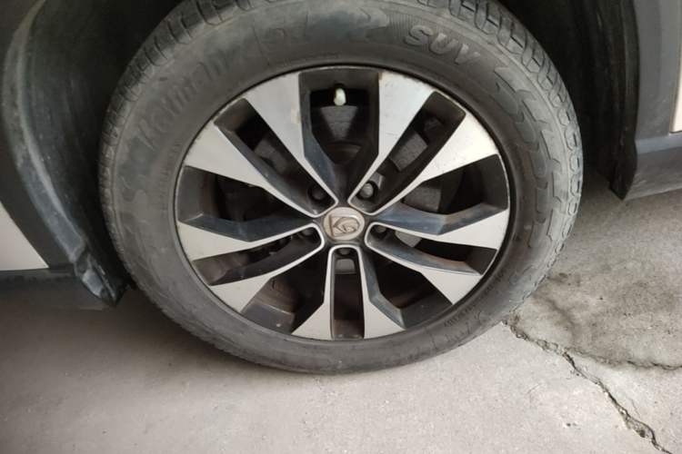 Used Baojun 530 2020 1.5T CVT Prestige Connected Version 6 Seats Exterior 2