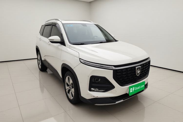 Used Baojun 530 2020 1.5T Manual Comfort Version 7 Seats Exterior 2