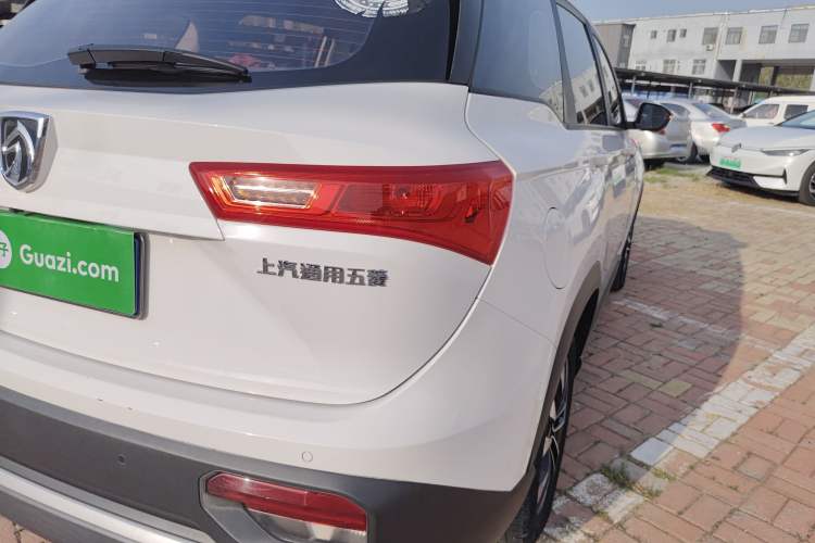 Used Baojun 530 2020 1.5T CVT Prestige Connected Version 7 Seats Exterior 3