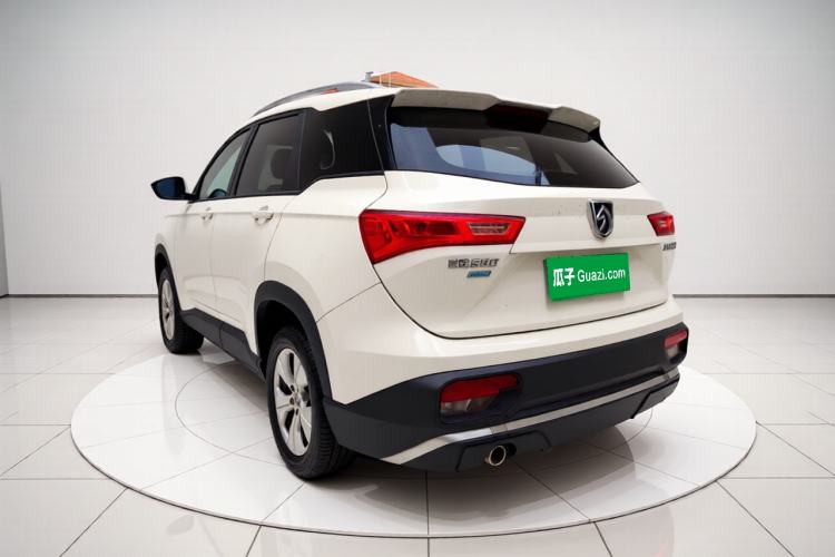 Used Baojun 530 2020 1.5T Manual Comfort Version 6 Seats Exterior 3