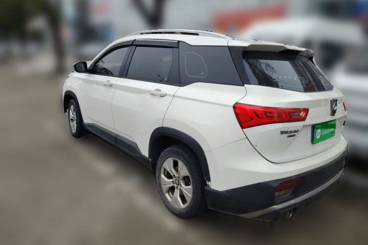 Used Baojun 530 2020 1.5T Manual Comfort Version 7 Seats Exterior 3